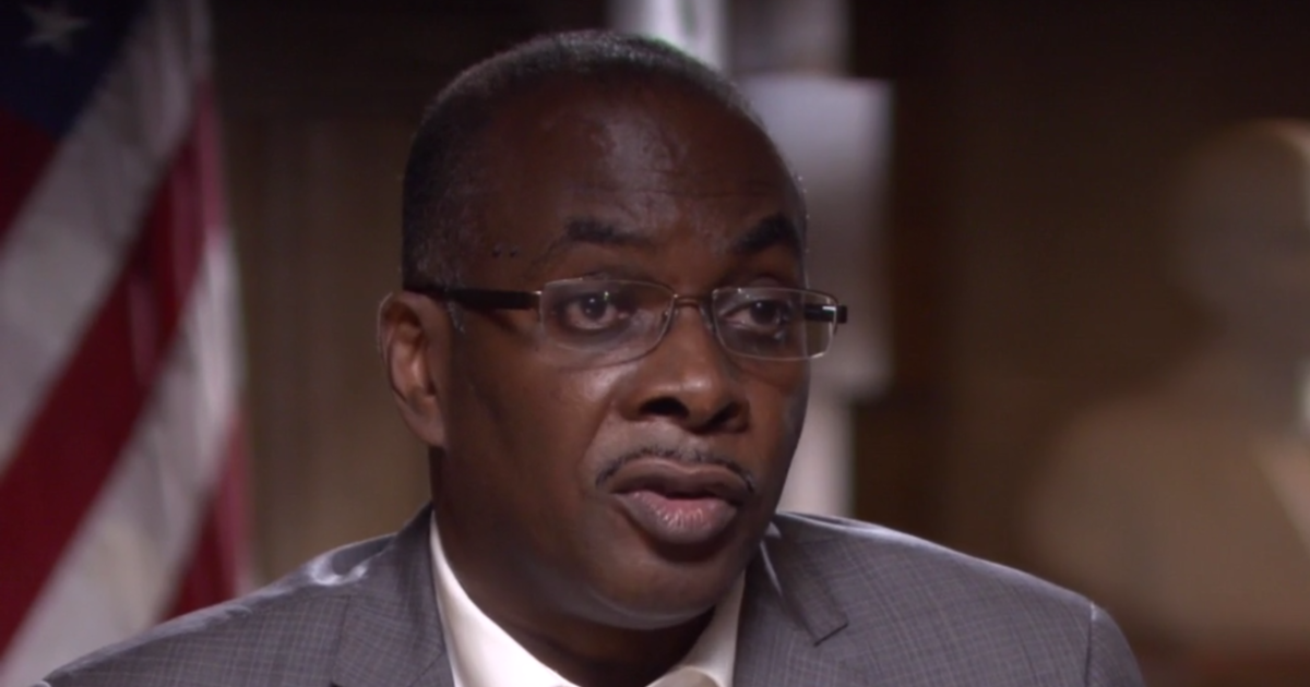 Buffalo mayor calls video of police shoving 75-year-old
protester "horrific" 1