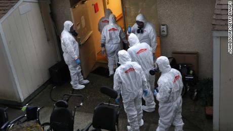 Mutation makes coronavirus more infectious, study
suggests 1