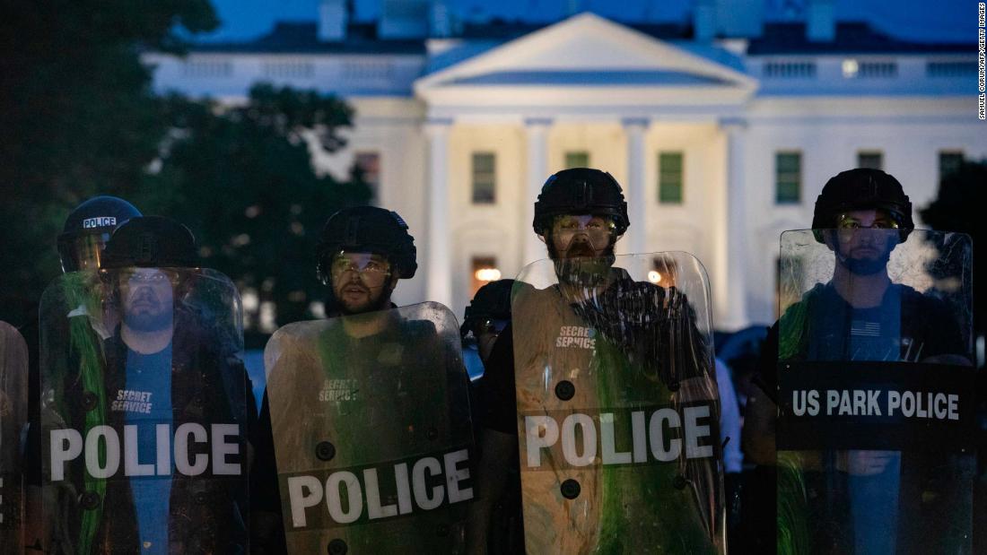 National Guard investigation finds lack of clarity in orders
led to helicopter flying low over DC protesters 1