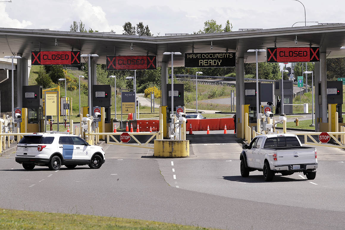 Coronavirus triggers new American border debate — with
Canada 1
