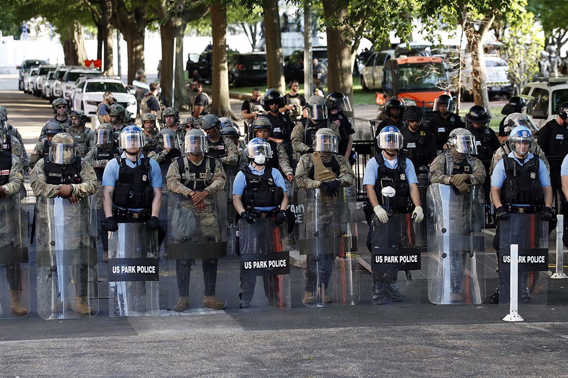 Opinion | The Simple Way Congress Can Stop Federal Officials
from Abusing Protesters 1