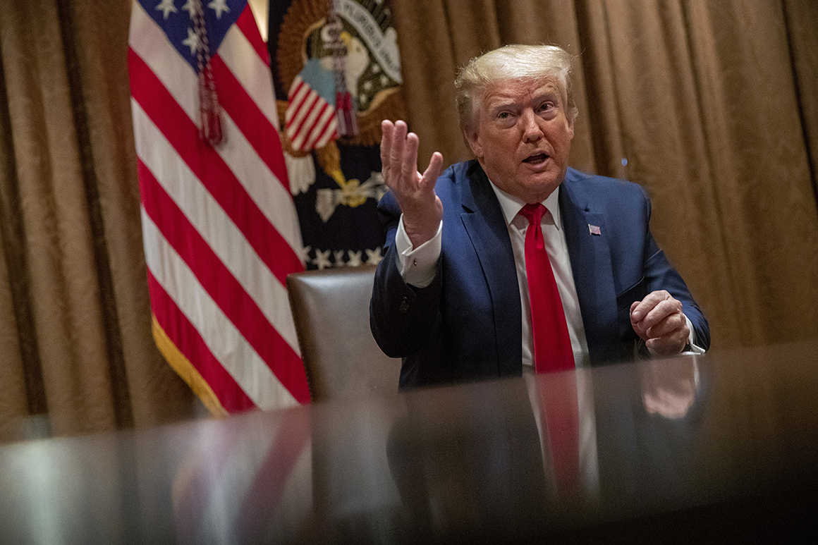 Trump lashes out at Inslee, Seattle mayor over protesters'
'autonomous zone' 1