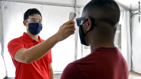 Fauci says second wave is 'not inevitable' as coronavirus
cases climb in some states 1