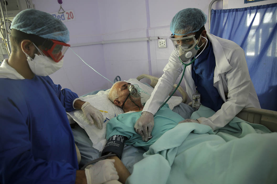 Cheap steroid reduces Covid-19 deaths in large study 1