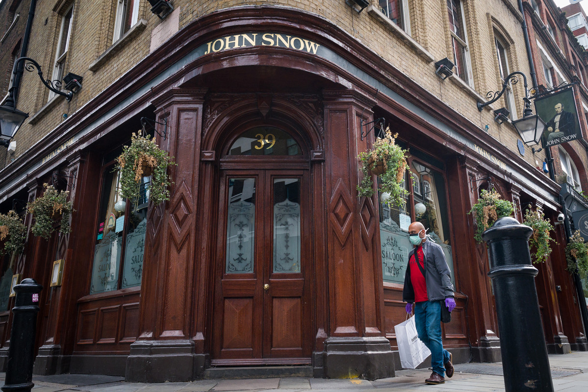 UK preps for reopening pubs in next phase of easing
coronavirus lockdown 1
