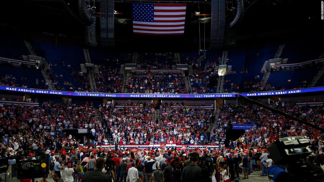Dozens of Secret Service agents will be quarantined after
Trump's Tulsa rally 1