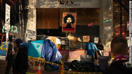 Leader of Seattle's 'autonomous zone' says many protesters
are leaving 1