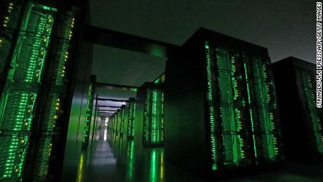 The world's fastest computer is researching spread of
Covid-19 1
