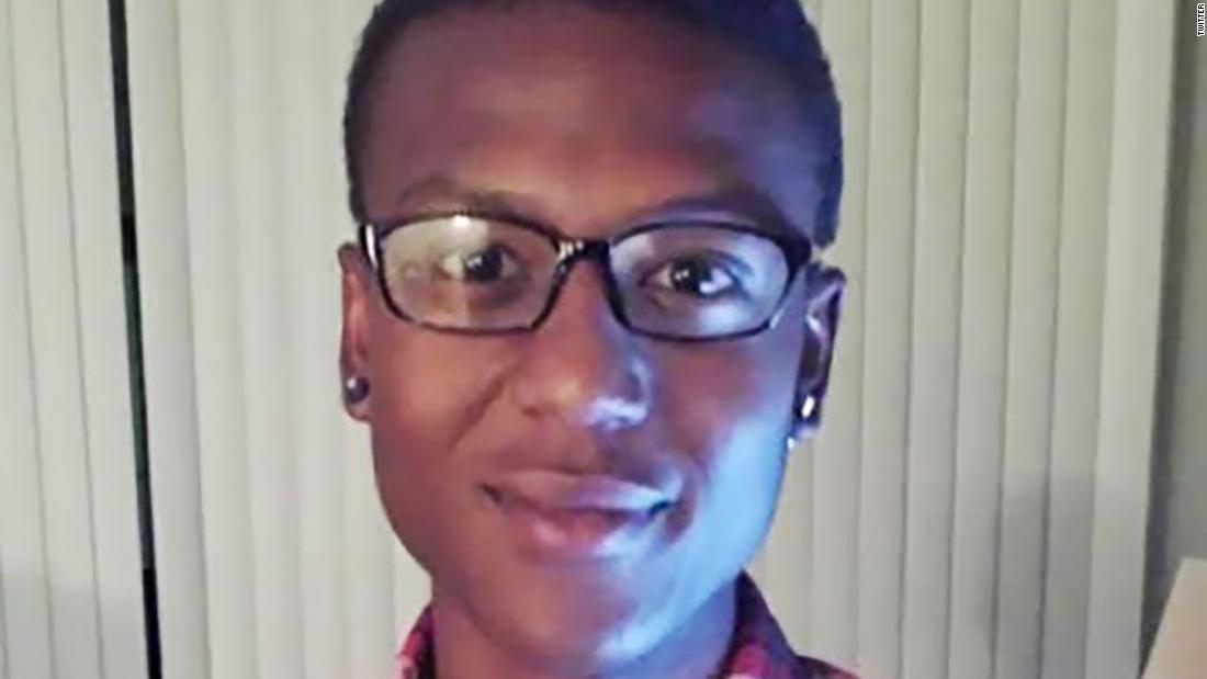 Grand jury indicts police officers and paramedics in death
of Elijah McClain 1
