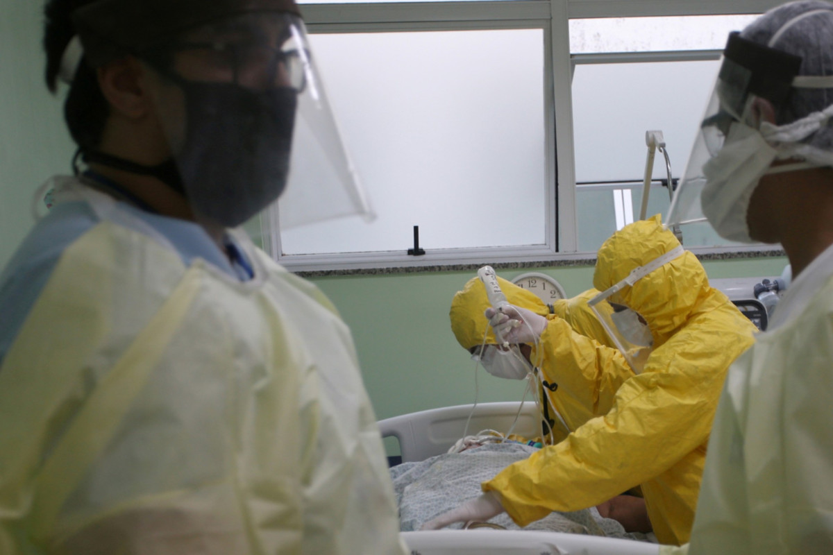 Coronavirus death toll among nurses doubled in past
month 1