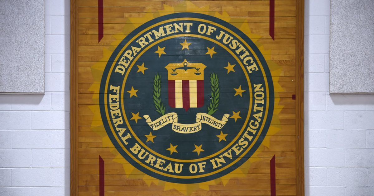 Amidst Unprecedented Rioting and Mayhem, FBI Focuses on
Arresting Black Lives Matter’s Opponents 1