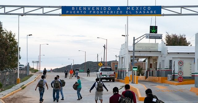Border Patrol Expels 41K Migrants Under Coronavirus
Protocols 1