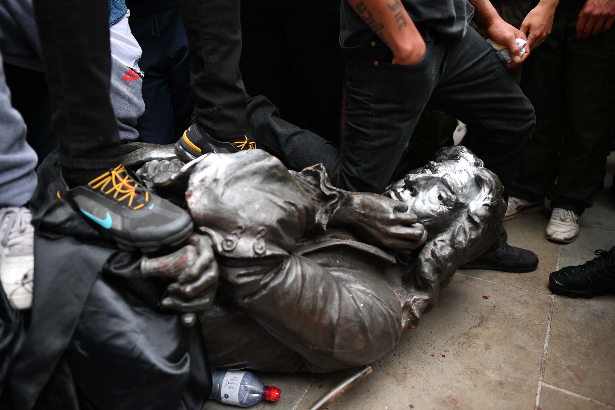 Trump questions if shoved Buffalo protester was a 'set
up' 1