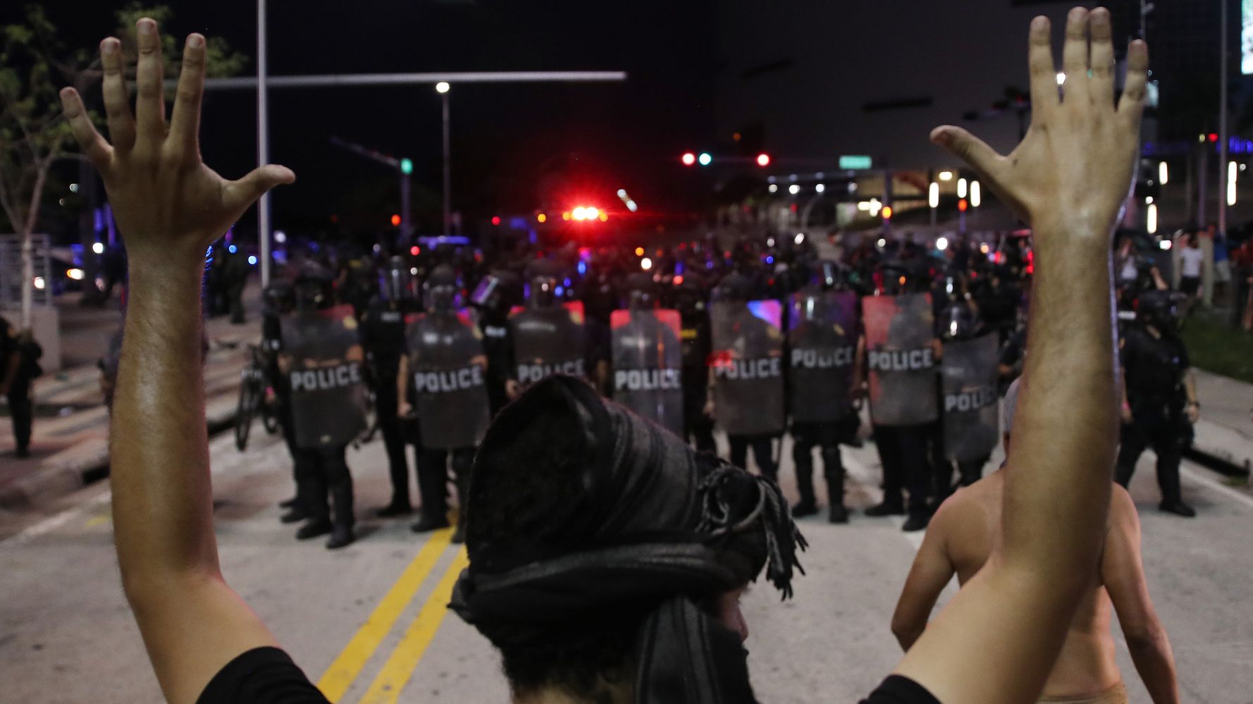 A Racial Trauma Therapist Breaks Down The Black Lives Matter
Protests 1