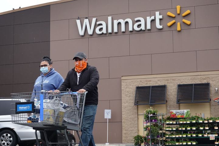 Attorneys General Say Walmart Isn’t Protecting Workers,
Customers From Coronavirus 1