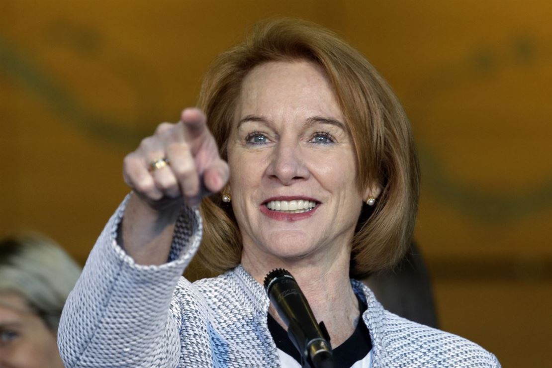 Seattle Mayor Moves to Expel From Council Wacky Socialist
Who Led Protest to Her House 1