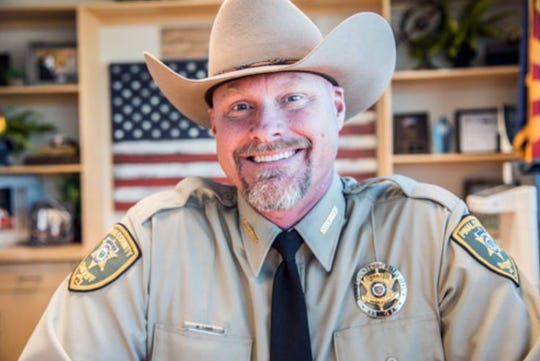 Arizona sheriff responds after positive COVID-19 test, says
he wouldn't enforce mask mandate 1