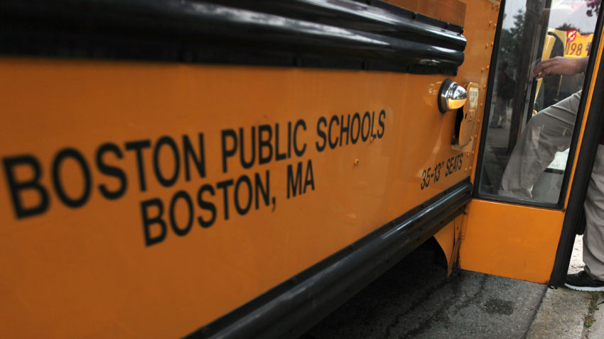 Could schools look to private donations to fill
coronavirus-related budget gaps? 1