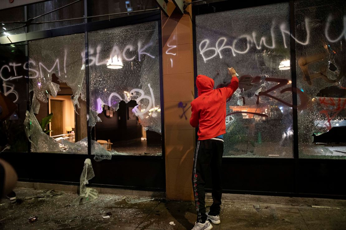 Buffalo, NY Teen Lauded For Cleaning Up After Riots 1
