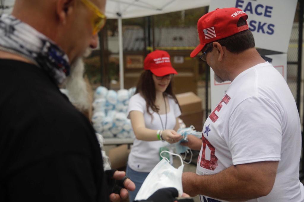 Thousands headed to indoor Trump rally in Oklahoma, raising
coronavirus fears 1
