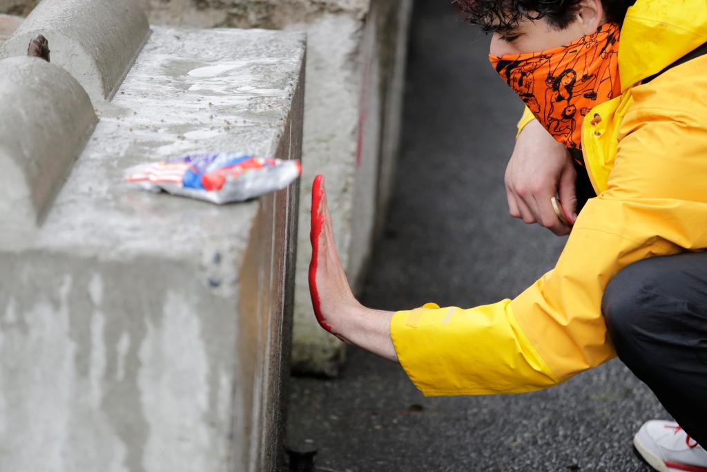 Protesters turn area around abandoned police precinct into
festive scene 1