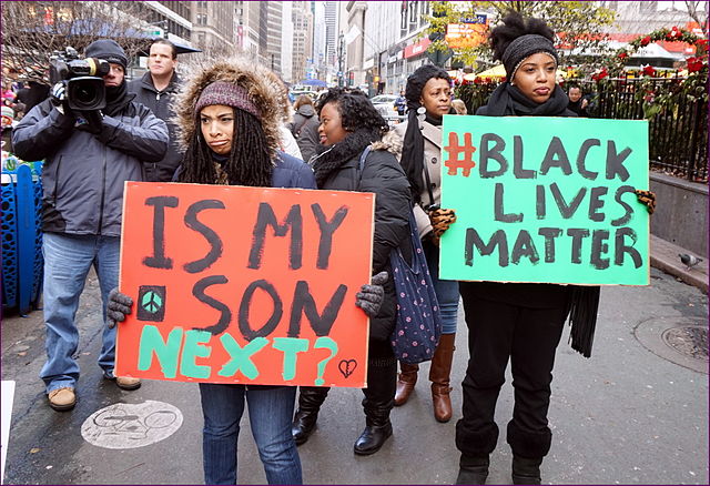Democrats think spreading coronavirus is okay if you’re
protesting against the police 1