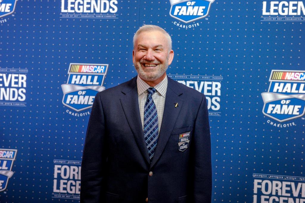 Dale Jarrett announces coronavirus diagnosis during TV
show 1