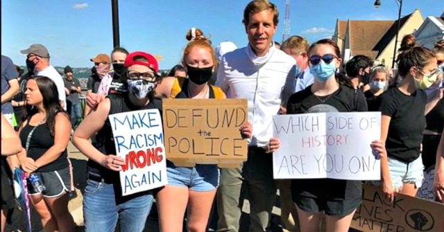 NRCC: Democrat Conor Lamb Ignores Own Coronavirus Advice to
Pose with Defund the Police Protesters 1