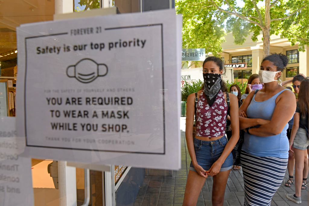 Coronavirus: Here’s who has to wear a mask in California and
when 1