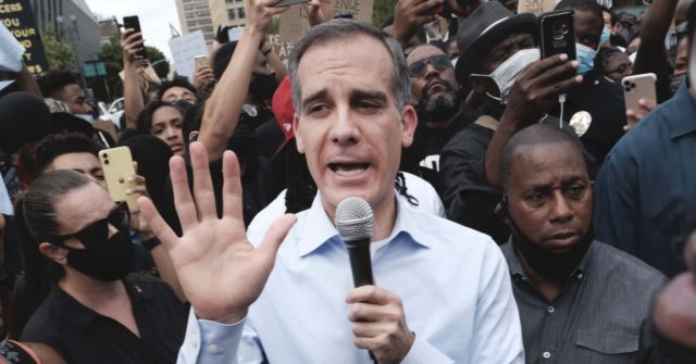 Eric Garcetti Asks Black Lives Matter Protesters to
Self-quarantine for 14 Days 1