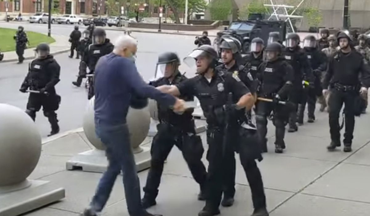 Buffalo mayor scolds officers who pushed elderly protester:
'I don't believe common sense was used' 1
