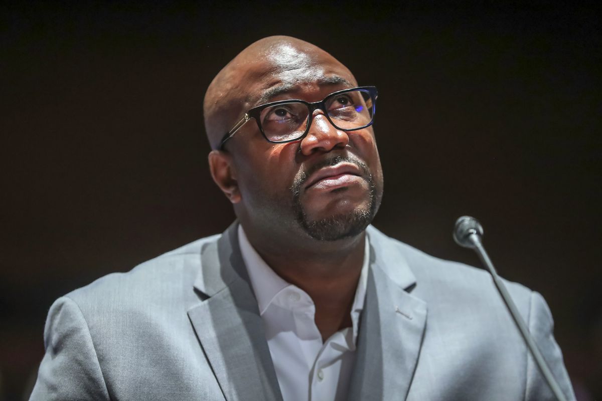 'This is 2020. Enough is enough’: George Floyd’s brother
pleads for police reform in tearful House testimony 1