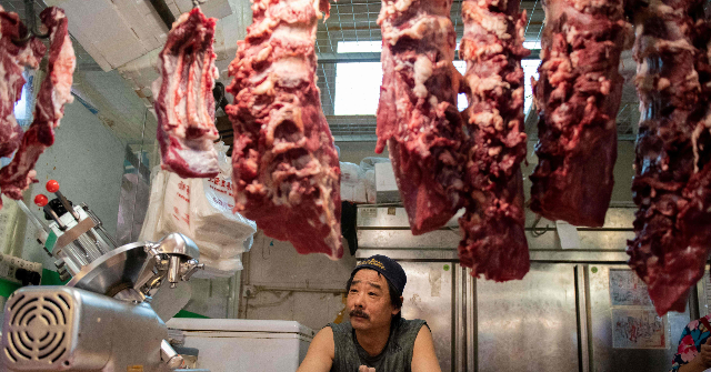 Beijing Shuts Down Meat Market over More Coronavirus
Cases 1