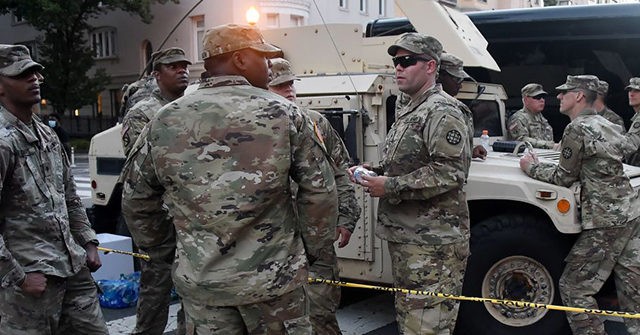 D.C. National Guardsmen Test Positive for Coronavirus After
Protests 1