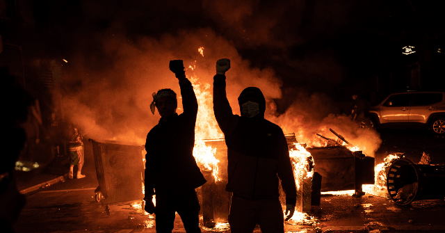 Father of Teen Killed in Seattle's CHOP: 'This Doesn't Look
Like a Protest' Anymore 1