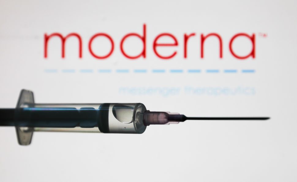 ‘Breakthrough’ COVID-19 Treatment Emerges As Vaccines Get
Closer to Authorization 1