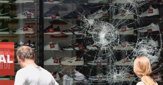 Riots in Germany: Hundreds of 'Youths' Loot Businesses and
Injure Police 1