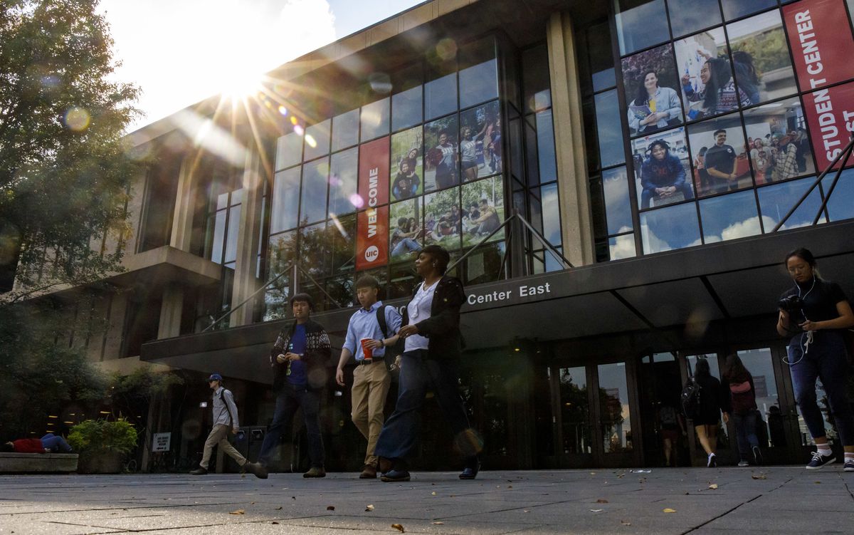 University of Illinois looks to drop ACT, SAT tests at 2
campuses next year due to coronavirus disruptions 1 University of Illinois looks to drop ACT, SAT tests at 2
campuses next year due to coronavirus disruptions 1