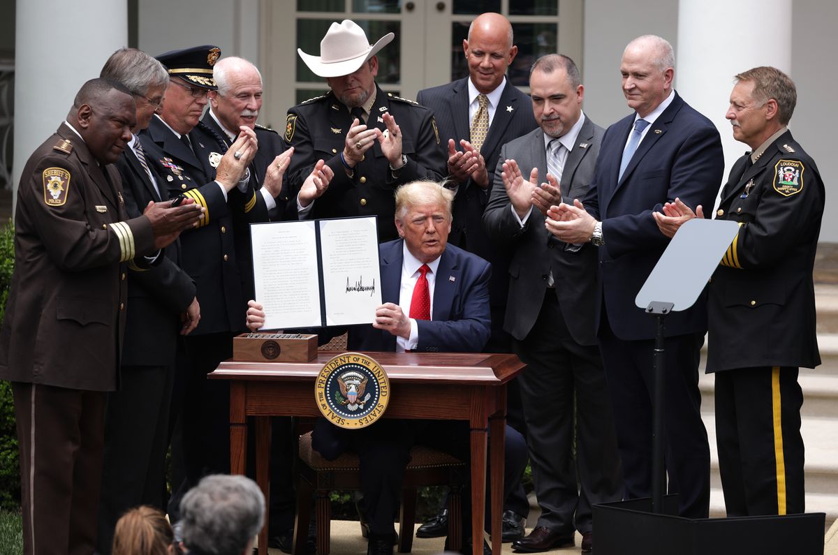 Trump signs executive order on police reform amid continued
unrest over death of George Floyd 1 Trump signs executive order on police reform amid continued
unrest over death of George Floyd 1