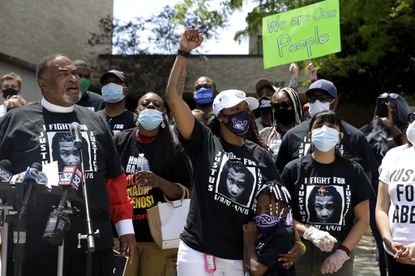 Protesters call for Justus Howell case to be reopened; Lake
County state’s attorney says officer was justified in fatal
shooting 1