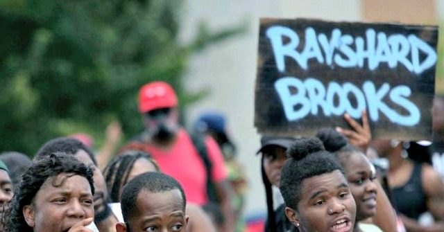 Chaos in Atlanta as Rioters Block Highway, Set Fires in
Protest of Officer-Involved Shooting Death of Black Man 1