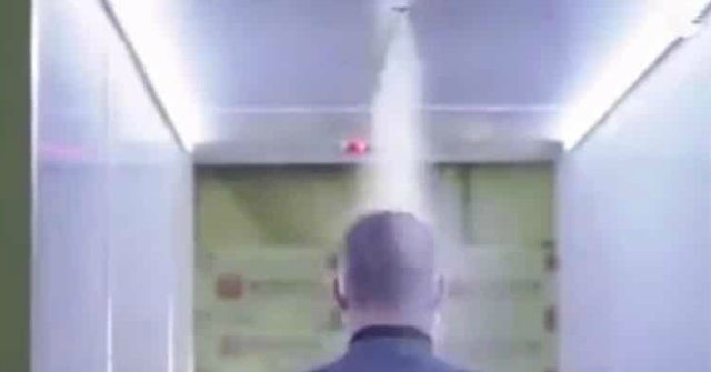Vladimir Putin Installs 'Disinfection Tunnel' at Kremlin to
Protect Himself from Coronavirus 1