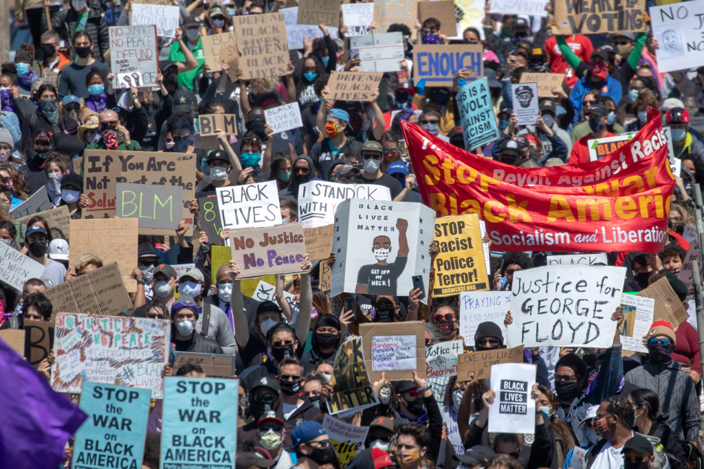 Coronavirus: What’s the risk for George Floyd
protesters? 1