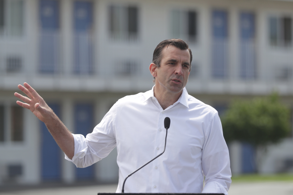 Coronavirus economy: San Jose aims to bring back some
furloughed city workers 1