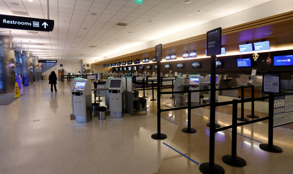 Coronavirus travel: San Jose airport traffic plunged to
nearly nothing in April 1