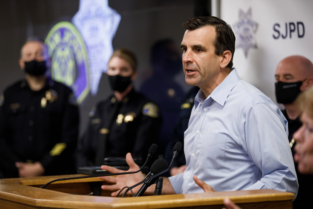 Coronavirus economy: San Jose can avoid big service cuts,
layoffs — for now 1