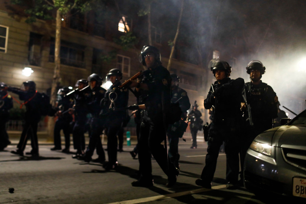 San Jose: Public sounds off on force at protests over police
violence 1