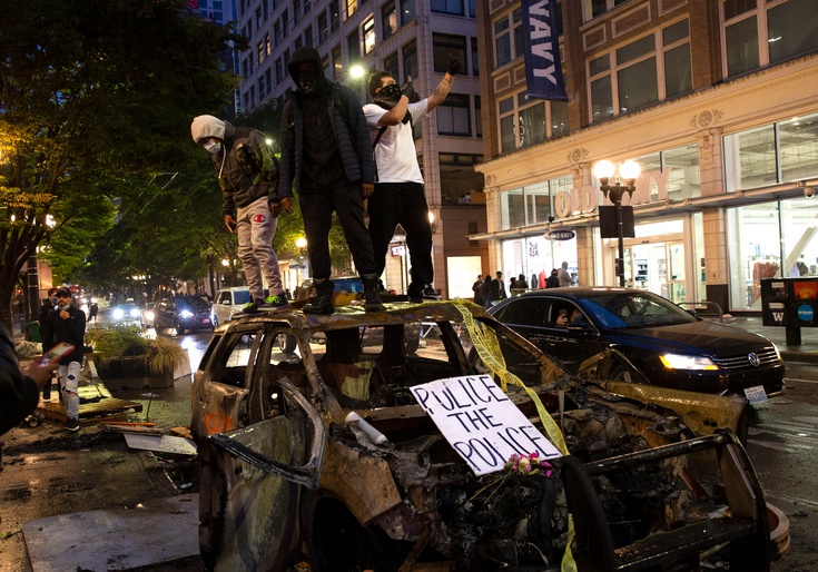 Seattle Police to Clear Out ‘Lawless and Brutal’ Protest
Zone 1