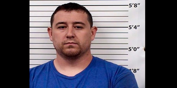 Charges dropped against armed citizen who shot
protester 1
