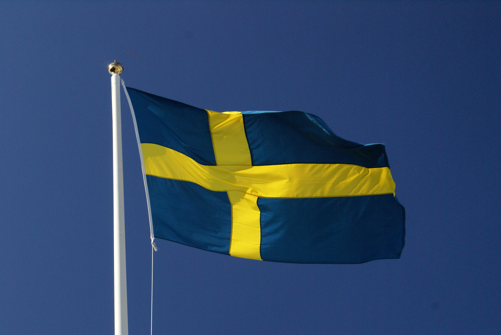 Swedish state epidemiologist proclaims lockdowns and border
closures as "madness" even as the coronavirus kills more
Swedes 1